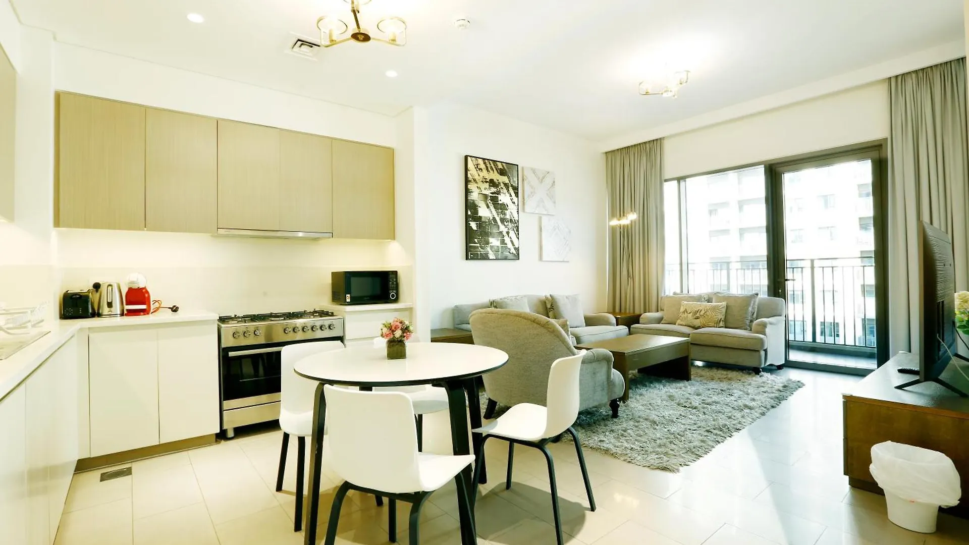Brown Stone - Dubai Hills Mall الإمارات العربية المتحدة